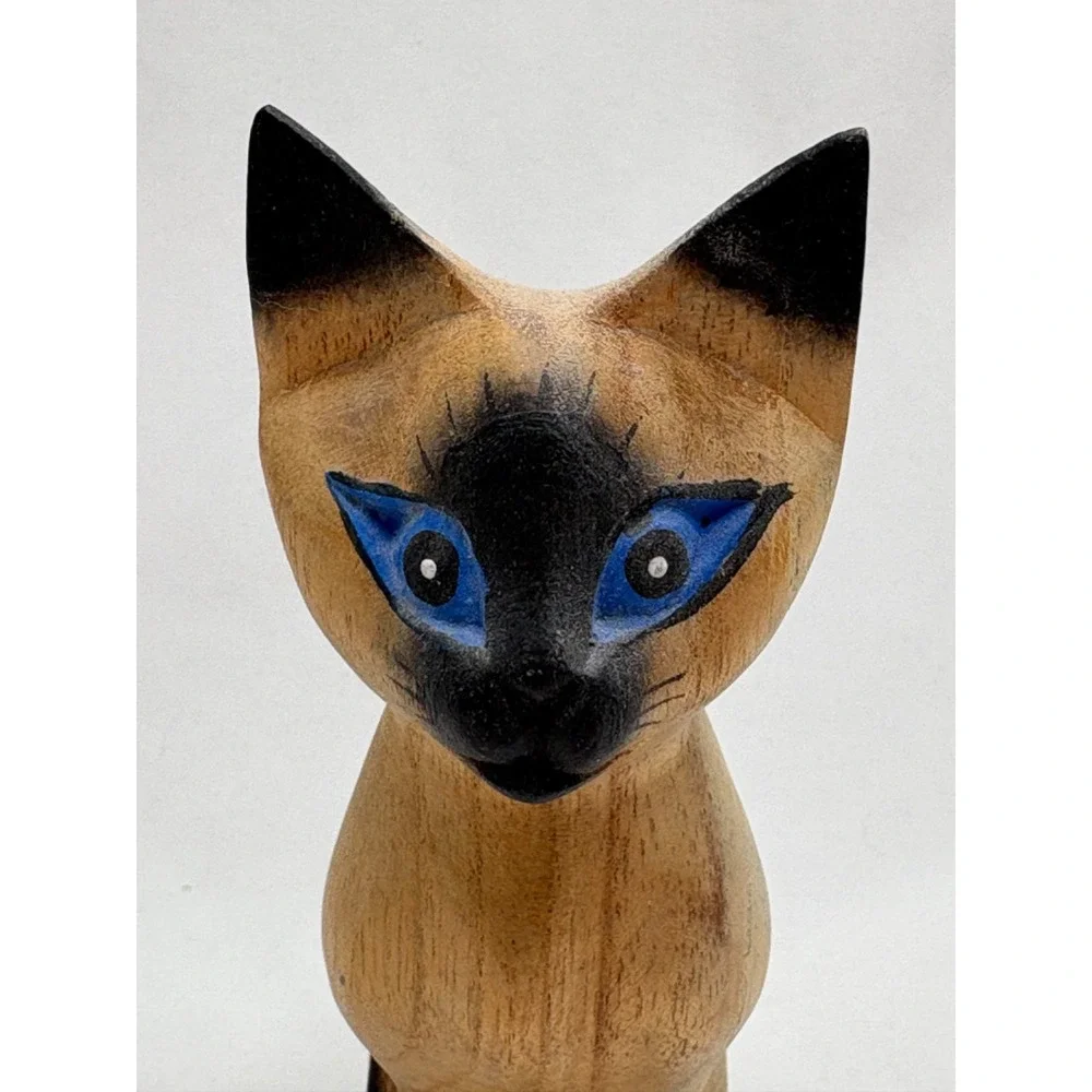 7'' Wood Siamese Cat Hand Carved Painted Figurine Made in Indonesia Blue Eyes